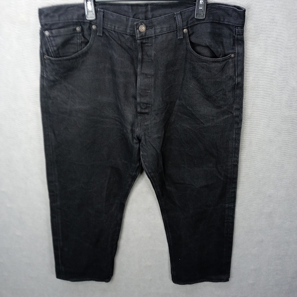 Levi's 501xx men's. Button fly. black jeans sz 42x30. Rise 13". 157 100pm - Picture 1 of 9